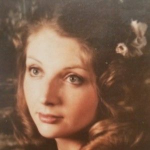 Meet your Posher, Thresia